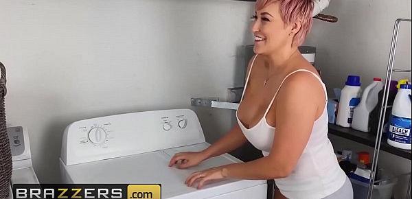 Sexy (Ryan Keely) Uses Washing Machine As A Vibrator And Gets Caught By (Stirling Cooper) - Brazzers
